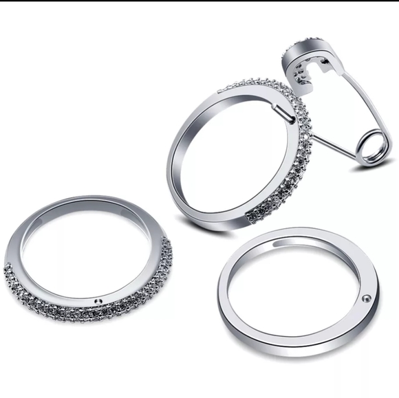 💍NEW CHIC CZ💎 DIAMOND SAFETY PIN RING - Picture 4 of 5